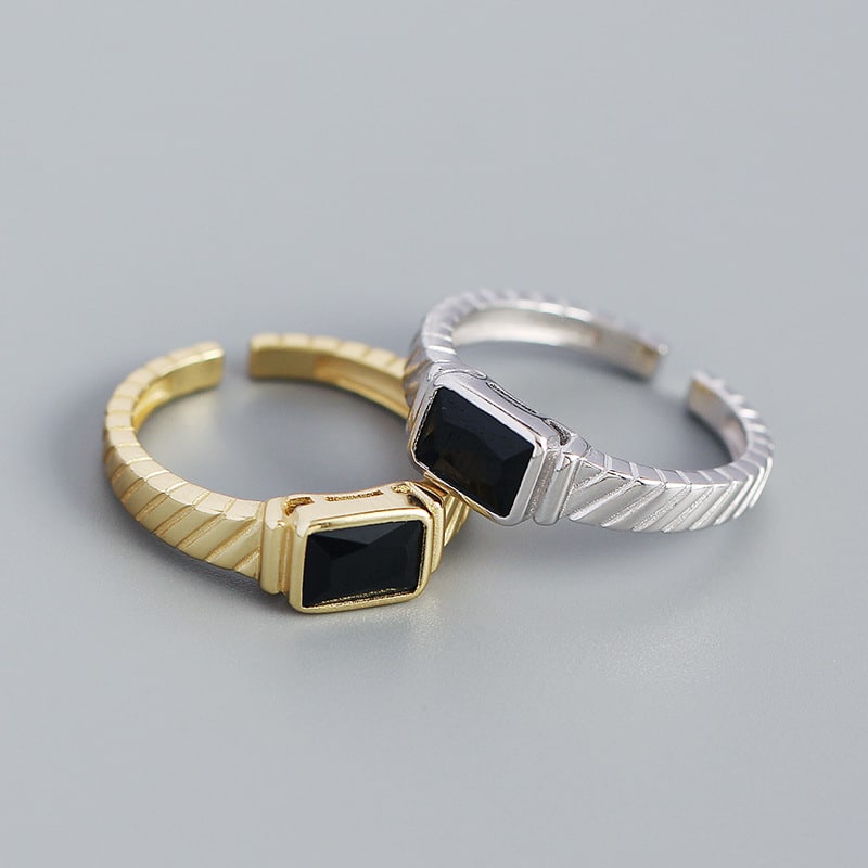 Ring med oregelbunden struktur, S925-silver, geometrisk damring